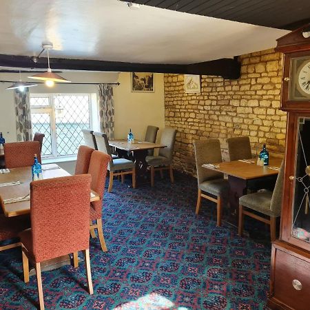The Blue Cow Hotell South Witham Exteriör bild